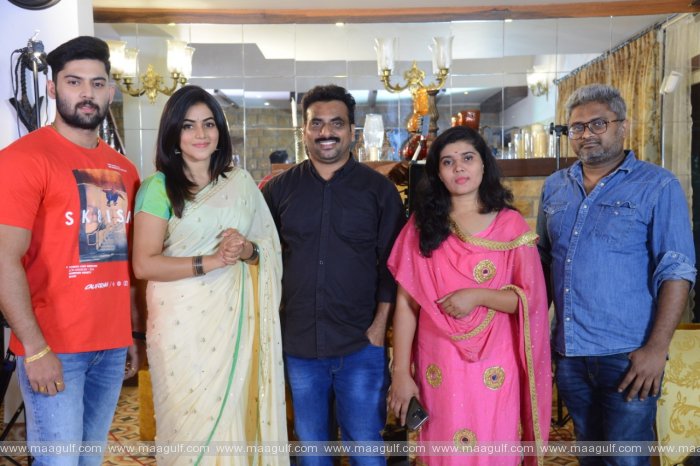 మొదటి షెడ్యూల్ పూర్తి చేసుకున్న కర్రి బాలాజీ బ్యాక్ డోర్